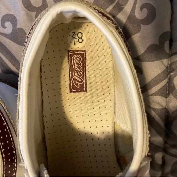 Vintage Vans Sneakers - Picture 6 of 9